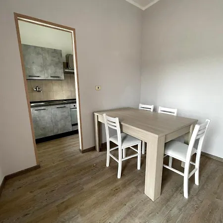 Derna - Affitto Casa *