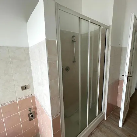 Apartment Derna - Affitto Casa Turin