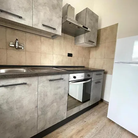 Apartment Derna - Affitto Casa *