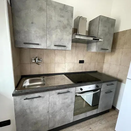 Apartment Derna - Affitto Casa